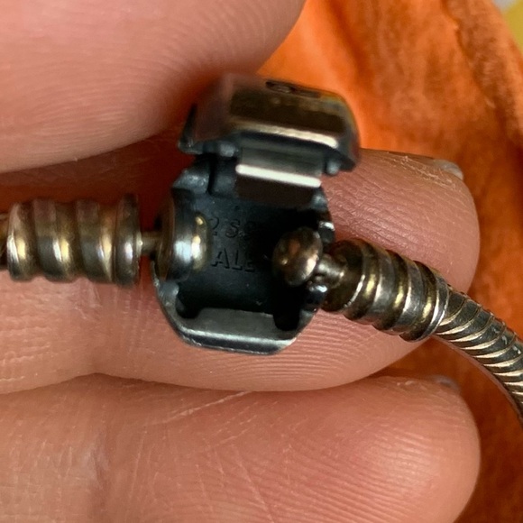 Pandora Snake Chain Bracelet w/ 8 New Barbie Theme Charms - Picture 12 of 13